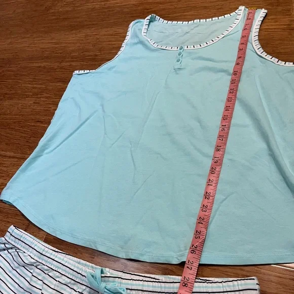 Like New. Carole Hochman Aqua Blue Tank & Blue White Striped Shorts Pajama Set. - Picture 9 of 14